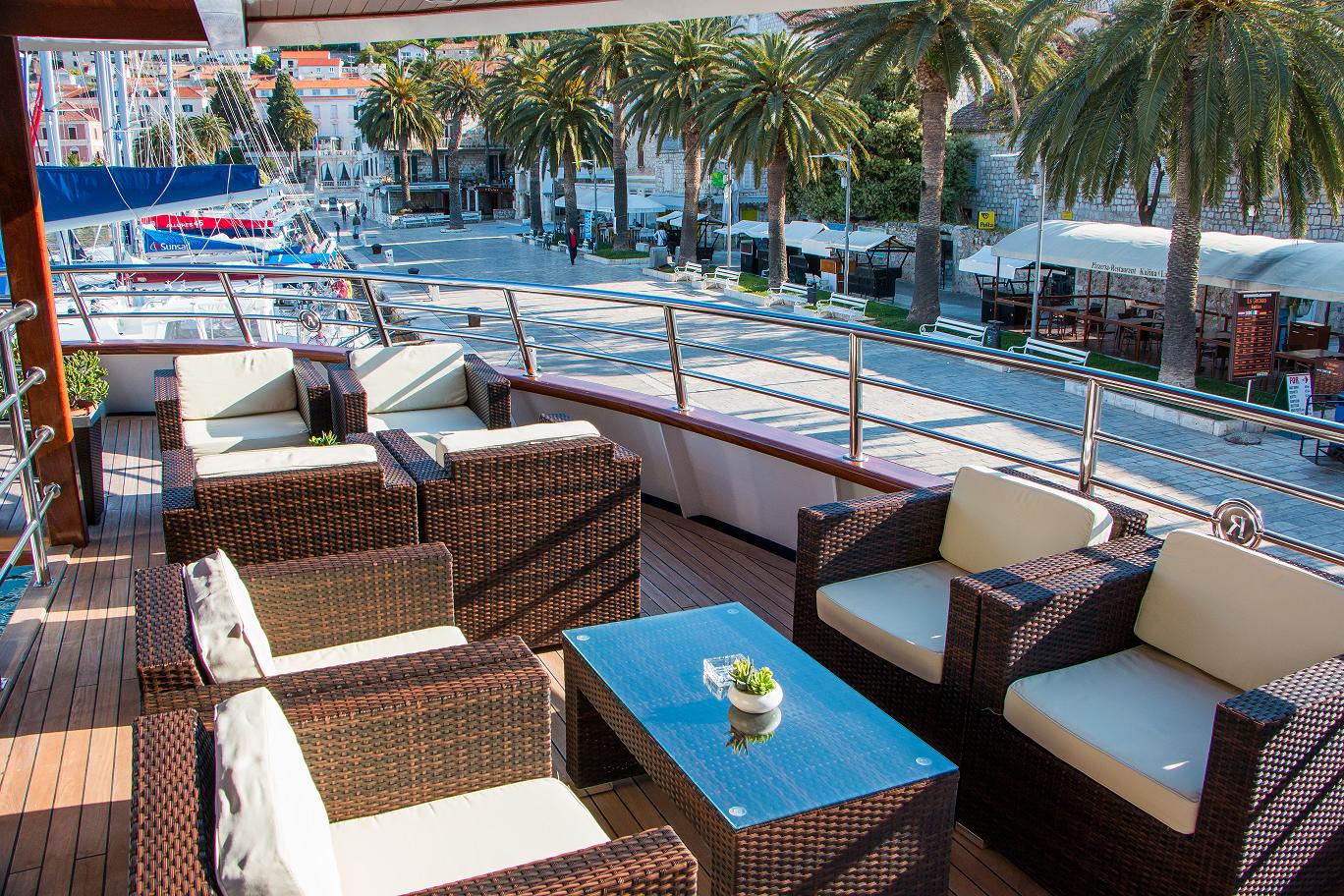 CRUCEROS CROACIA MS FUTURA CRUCEROS COSTA DALMATA CRUCEROS EN YATE CROACIA CHARTER CROACIA CRUCEROS COSTA DALMATA DUBROVNIK CRUCEROS SPLIT CROATIA CRUISES DALMATIA CRUISES MEDITERRANEAN CRUISES #Cruceros #Croacia #Croatia #CroatiaCruises #CrucerosCroacia #Yate #Split #Hvar #Dubrovnik #Cruceros